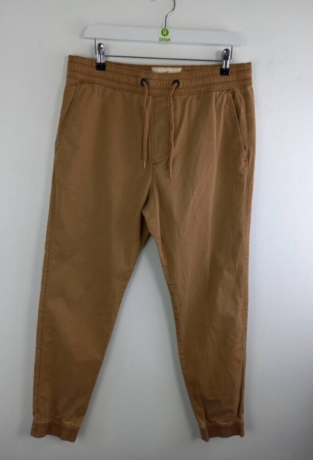 Hollister Men's Cuffed Chino Trousers Camel Size: M