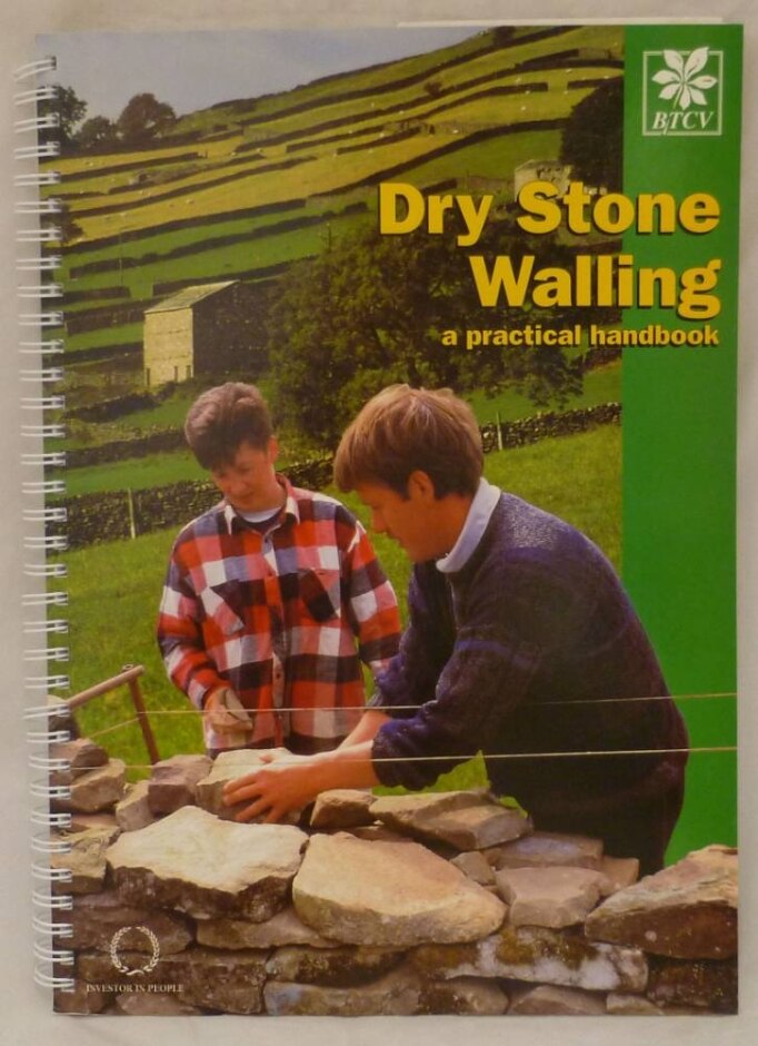 Dry Stone Walling - A Practical Handbook
