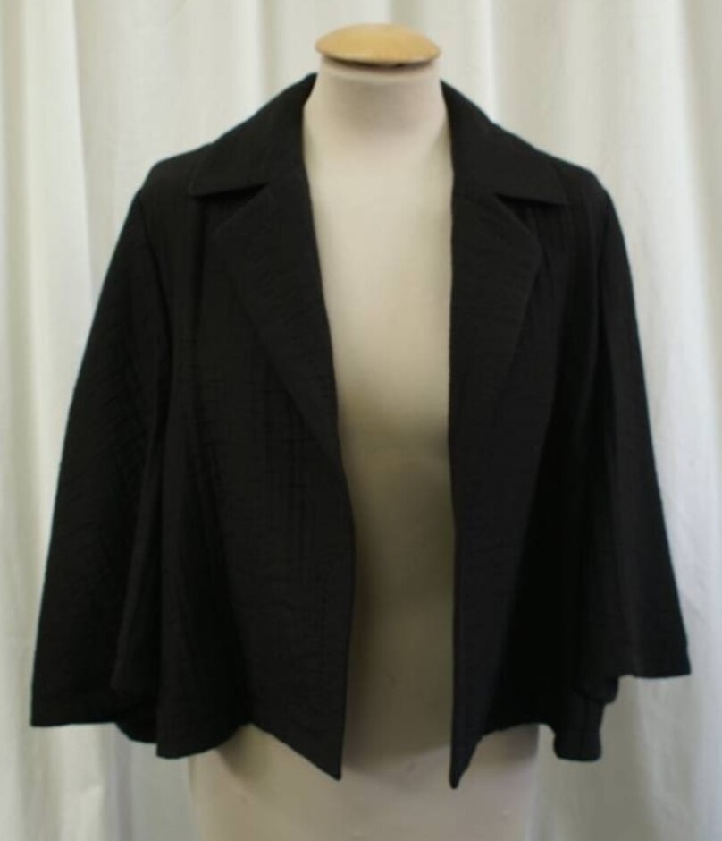 Escada Cropped Swing Jacket Black Size: 8