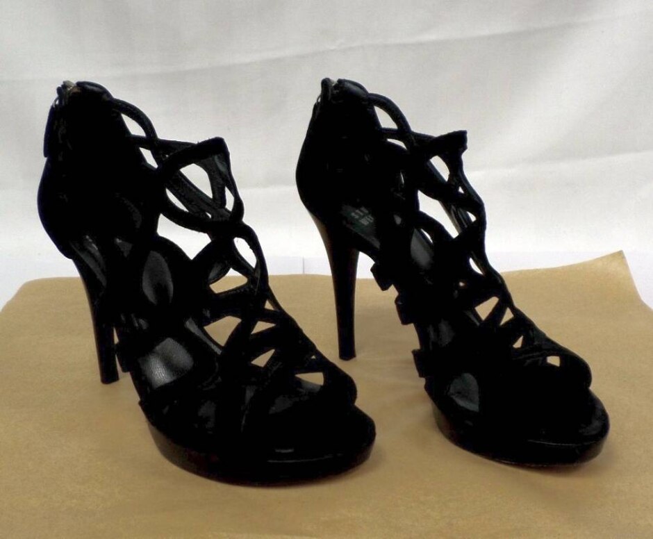 Stuart weitzman 3 inch heel top
