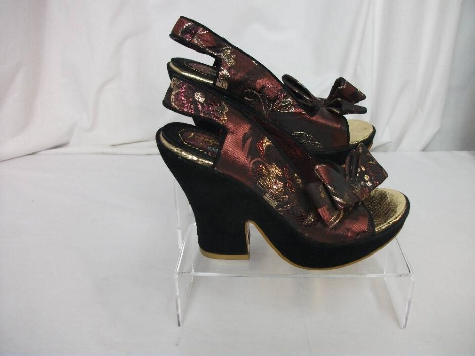 Nwot Irregular Choice Ruby Tulip Town Bow Sandals Multi Size 4