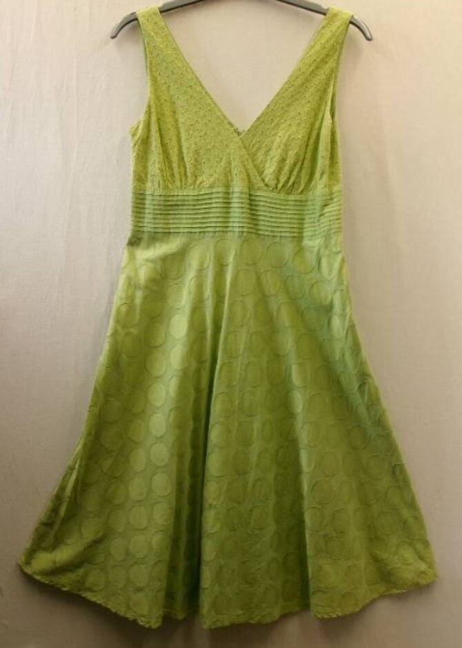 Sandra Darren Dress Lime Size: 8