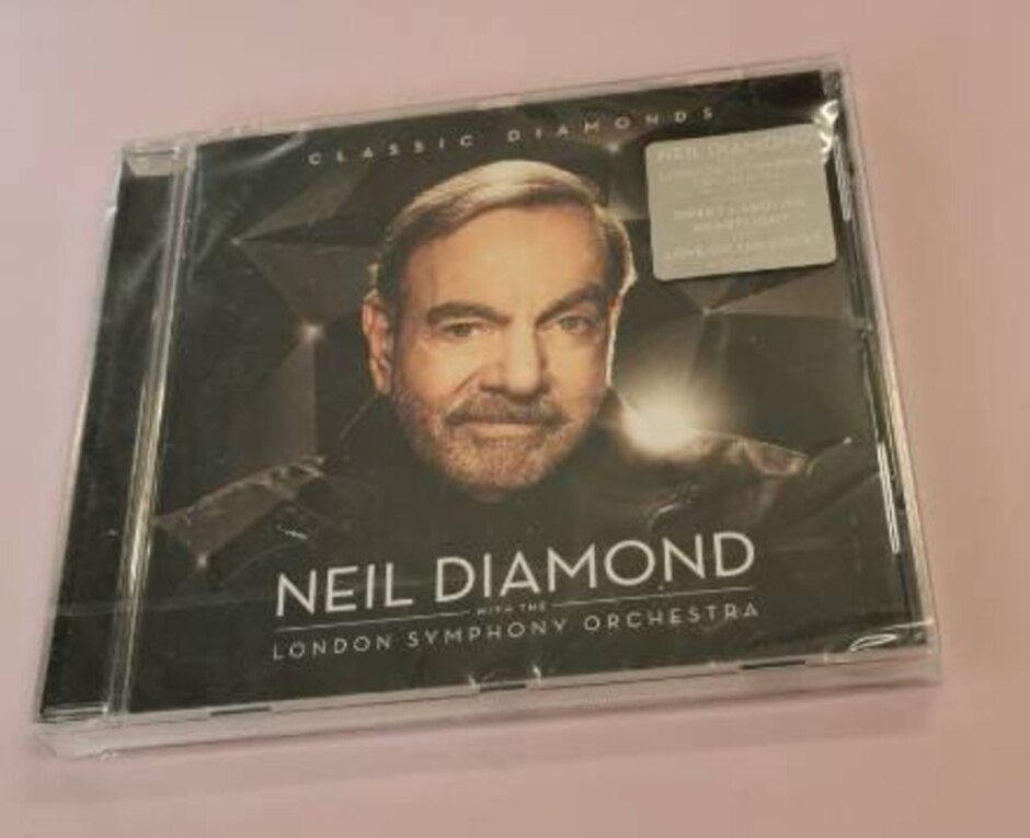 Neil Diamond With The London Symphony Orchestra – Classic Diamonds