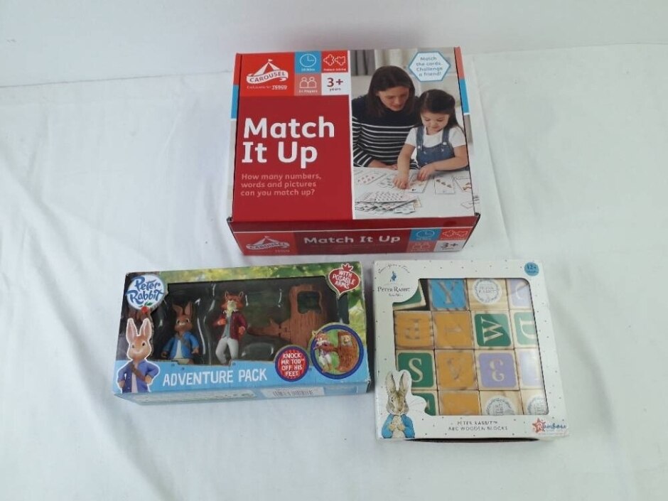 Peter Rabbit Figurines & Abc Wooden Blocks /match It Up Educational Game 3xbundle Age:3+
