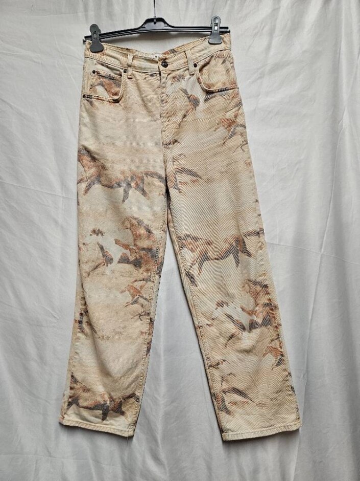 Bdg Urban Outfitters Horse Print Boyfriend Jeans Pale Pink Size: 30