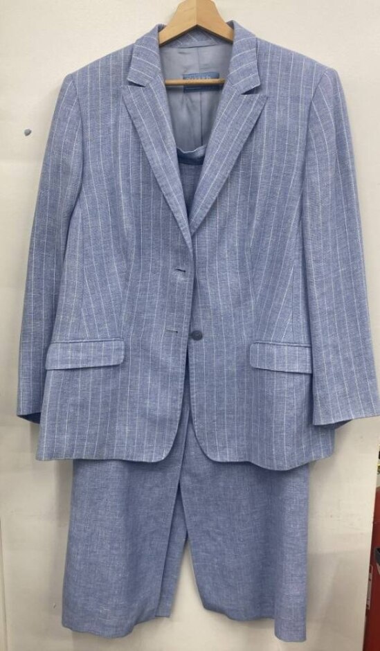 Basler Jeans Ladies 2 Piece Skirt Suit Blue And White Size: L