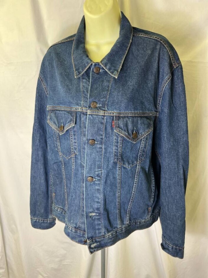 Levi's 70550 Trucker Denim Jacket Blue Size: L
