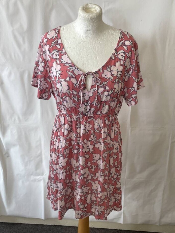 Saltrock Summer Dress Peach Pink Size: 10