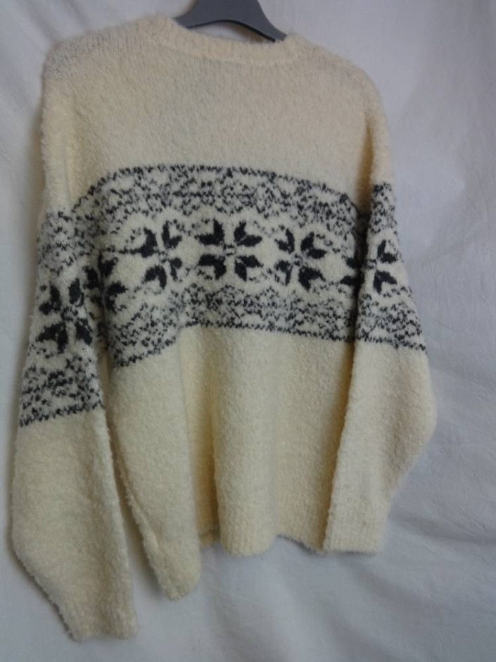 M&s Marks & Spencer Cosy Jumper Cream & Grey Size: M