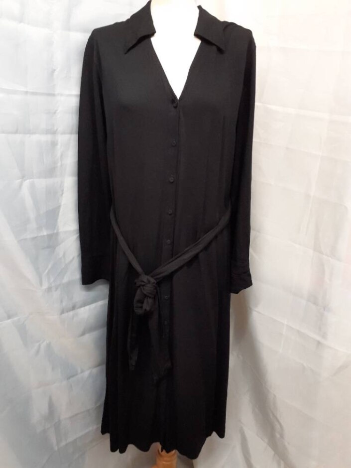 H&m Shirt Dress Black  Size: M