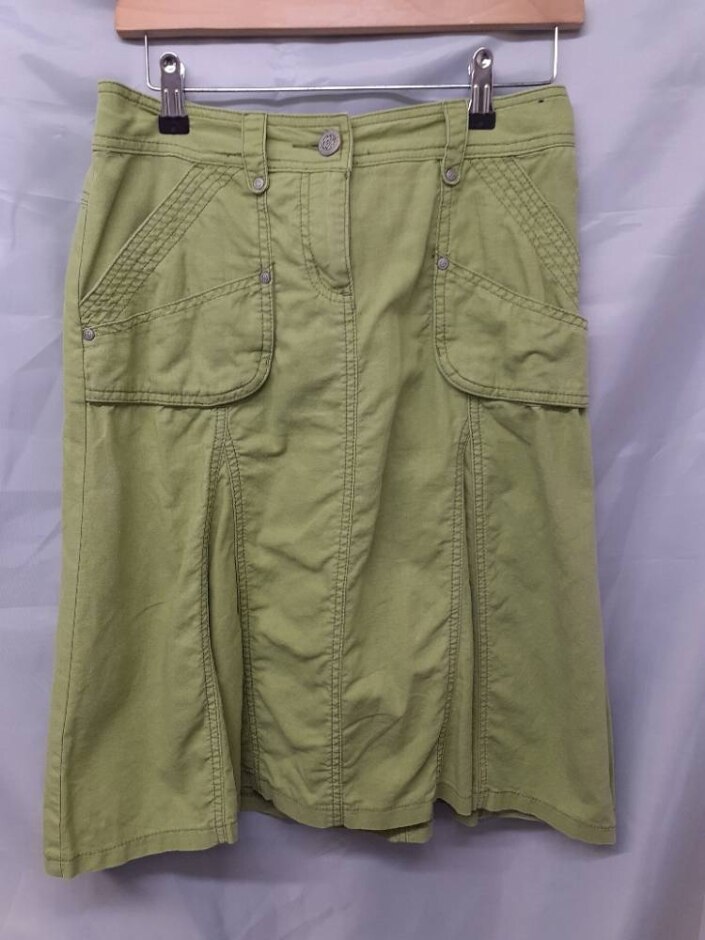 Dorothy Perkins Skirt Green Size: 8
