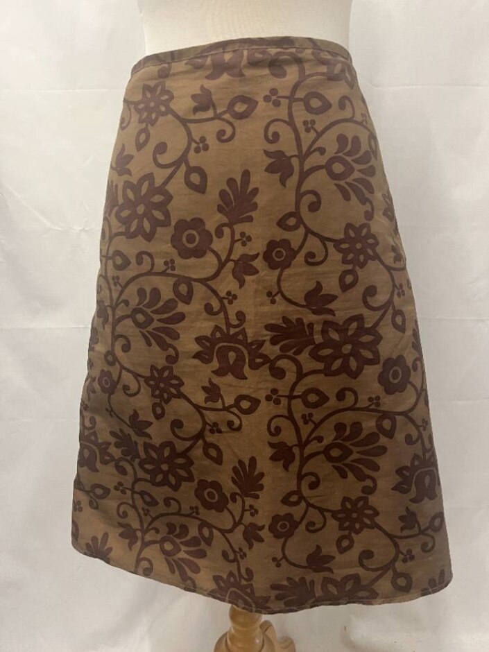 Rohan Light Walking A-line Skirt Brown Size: 10