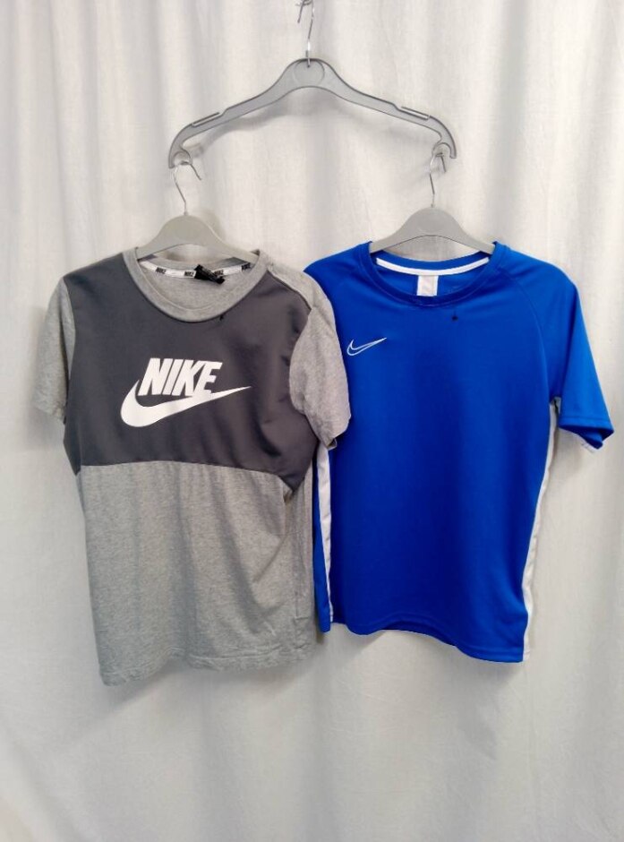 Nike 2 T Shirts Blue And Grey Size: 14 - 15 Years