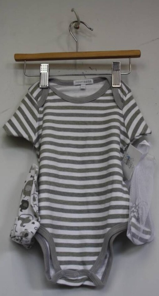 Nursery Time Baby Boy Set Of 3 Pieces White & Grey Size: 0-3 Months