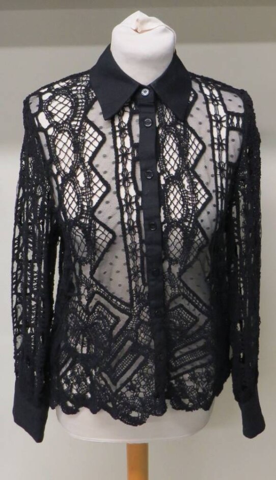 Zara Pattern Long-sleeved Top Black Size: S