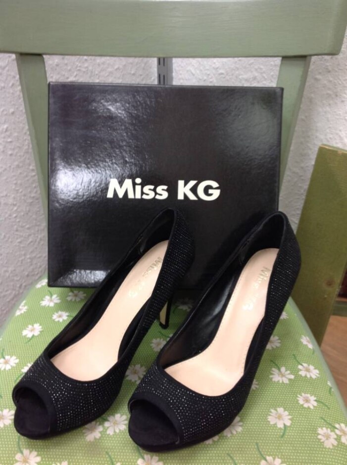 Miss Kg Georgia Black Suedette Heels Size38