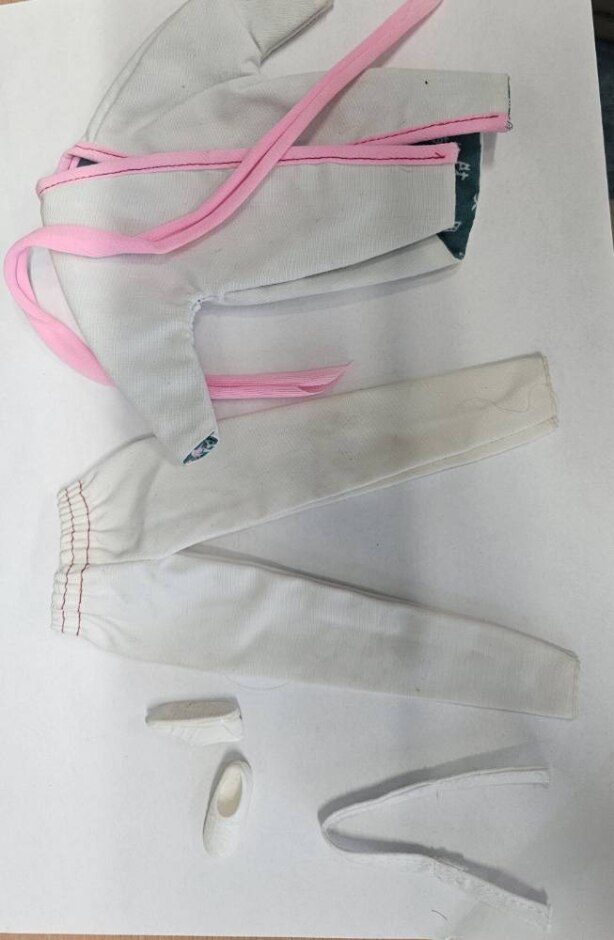 Barbie Karate Twice As Nice Reversible Fashion. Mattel 2295