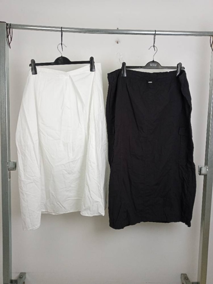 M&s Marks & Spencer 2x Bundle Skirts Black White Size: 24