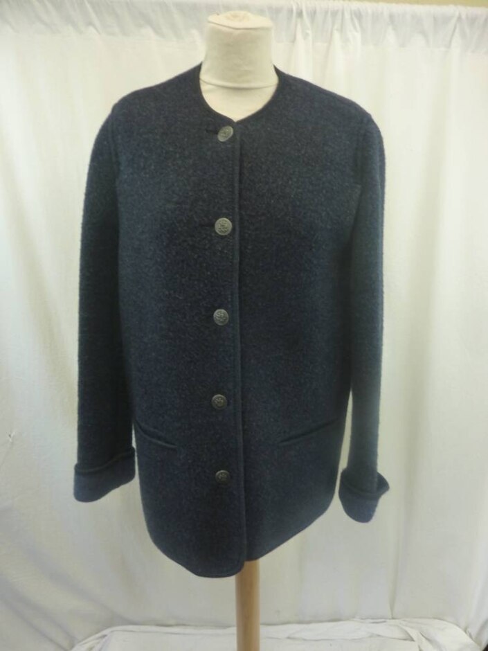 Giesswein Wool Jacket Navy Size: 12