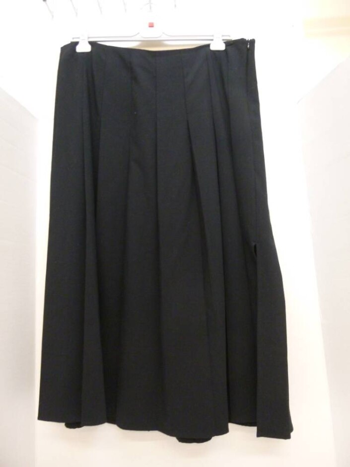 Planet Front Vented Lined Skirt Black Size: 8