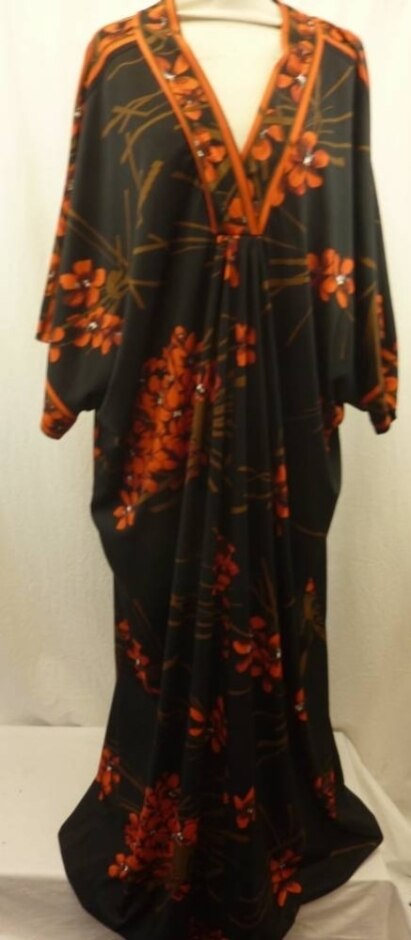 Dl Barron Vintage 70s Maxi Dress Black And Red Size: 12