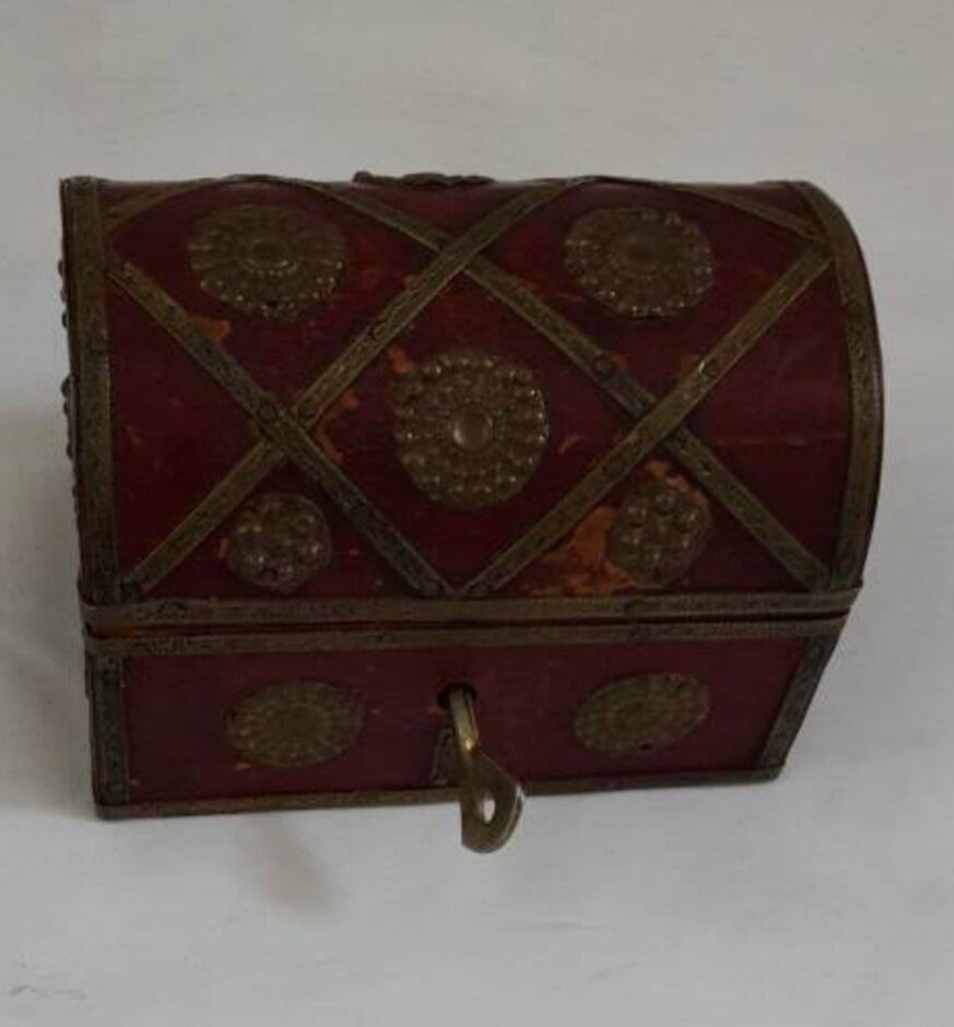 Brass Bound Treasure Chest Jewel Box  With Lock In Red And Gold