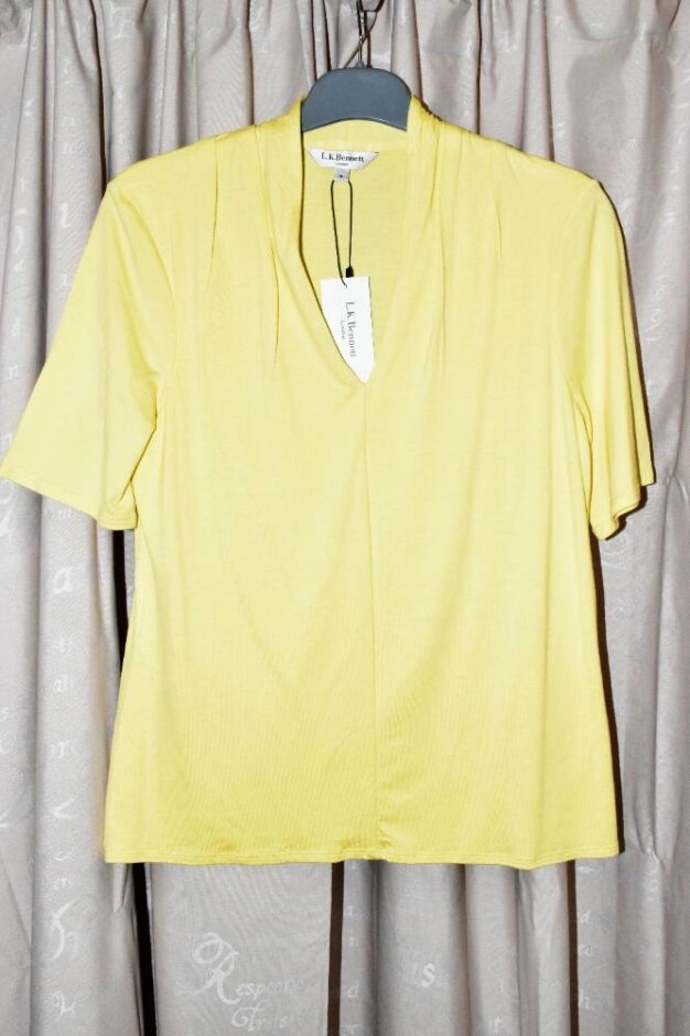 L K Bennett V-necked Short Sleeve Top Yellow Size: S