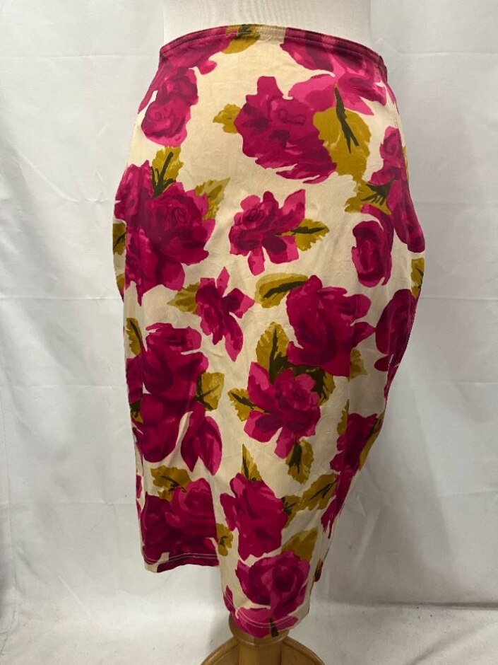 Karen Millen Occasion Flower Pencil Skirt  Cream & Pink Size: 12