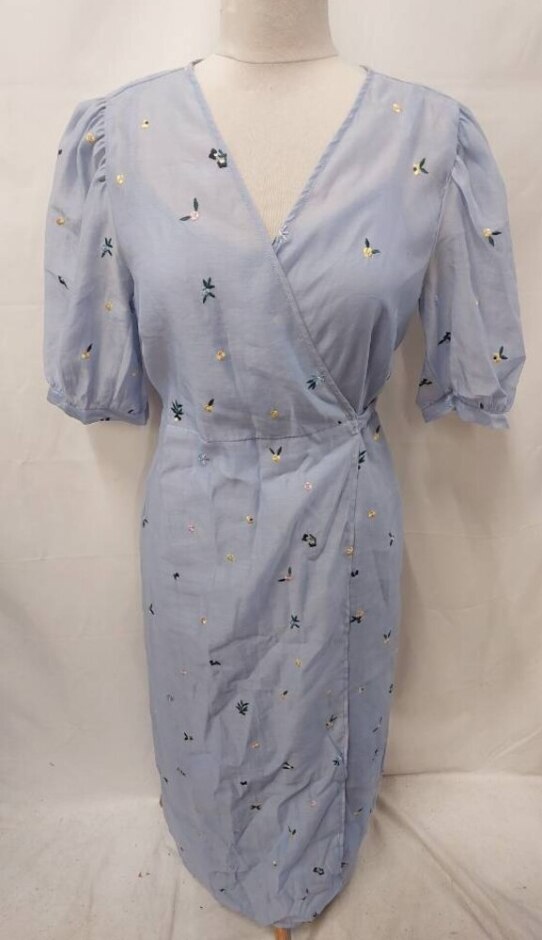 Vila (asos) Midi Dress In Floral Pattern Blue  Size: L