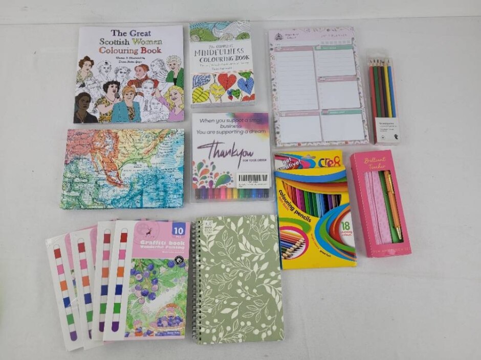 13pcs Art And Craft Bundle Water Colour Books Colouring Pencils Daily Planner Colouring Books & More
