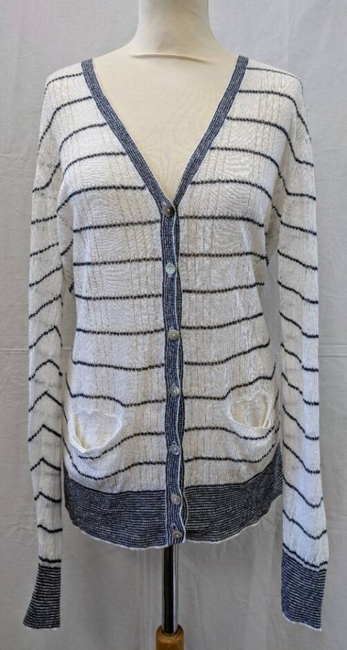 Ronit Zilkha Cardigan White & Navy Size: L
