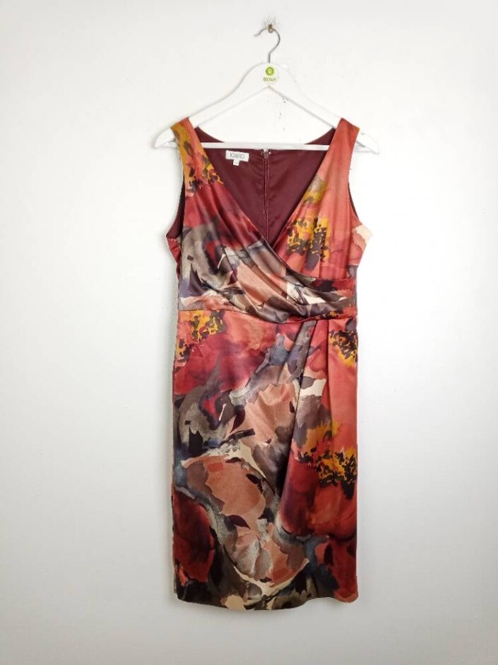 Kaliko Empire Shape Dress  Red Floral Size: 12