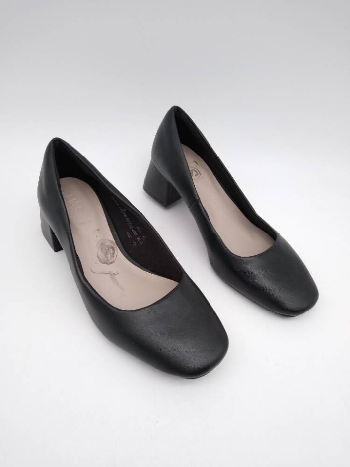 M&s Real Leather Wide Fit Block Heel Court Shoes In Black Size 3