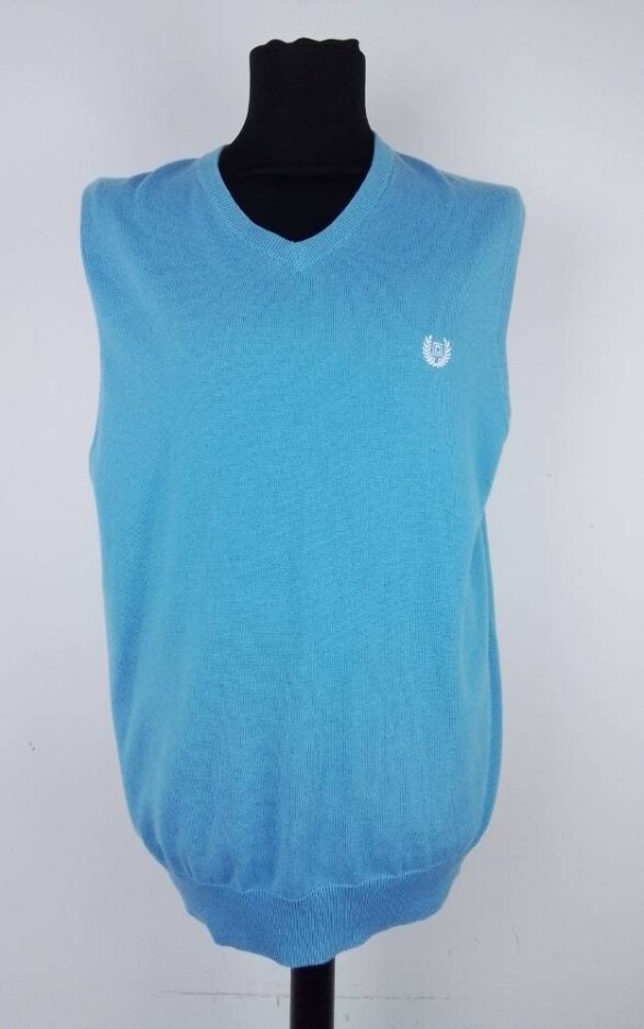 Chaps  Men's Knitted V Neck Vest  Blue  Size: L