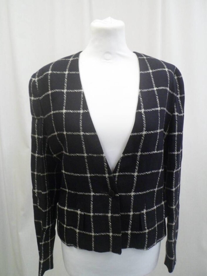Jaeger Jacket Black & White Size: 10