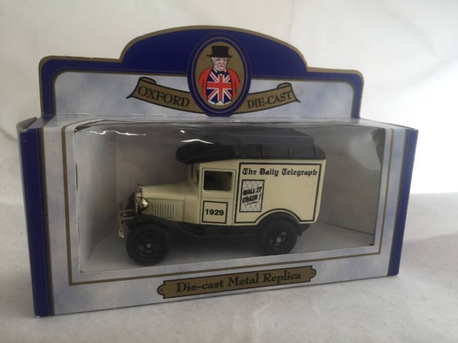 Oxford Diecast "the Daily Telegraph" 1929 Van