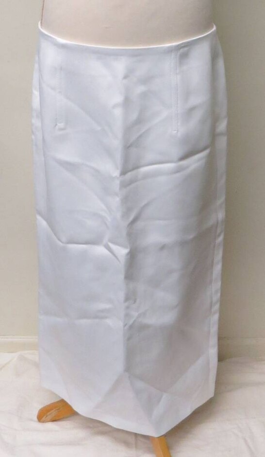 Zara Midi Skirt White Size: 16