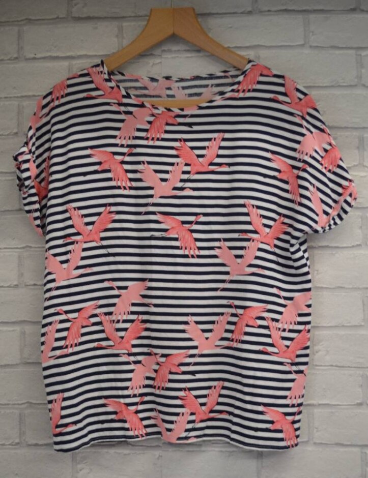 Oasis  Bird T-shirt  Black  Size: 10