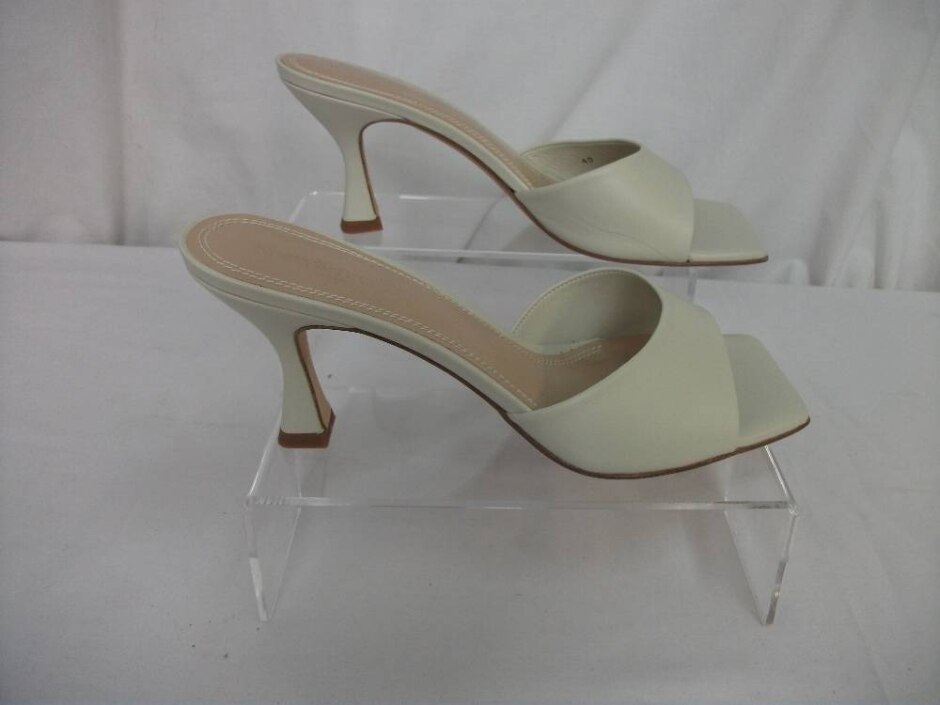 Russell & Bromley Leather Slip-on Square Toe Sandals White Size 41