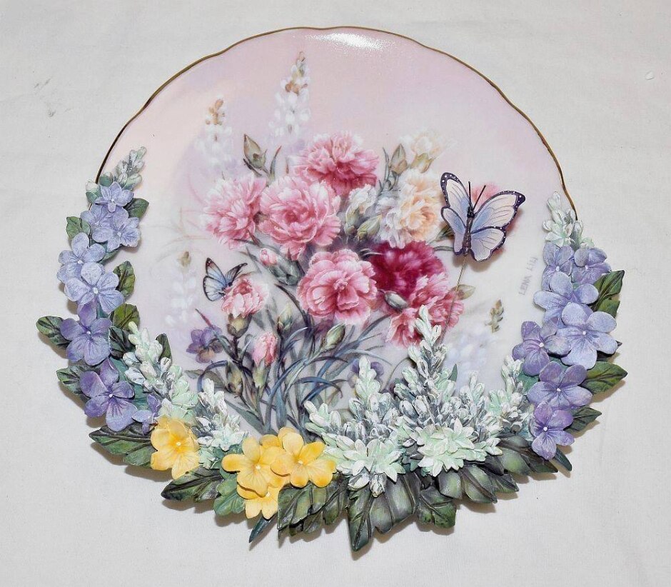 Bradford Exchange Lena Liu "luminous Bouquet" Decorative Plate