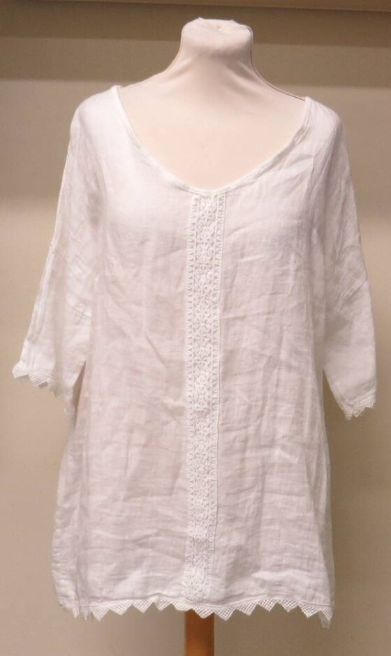 Francesca Bettini Short Sleeved Round Neck Top White Size: 22