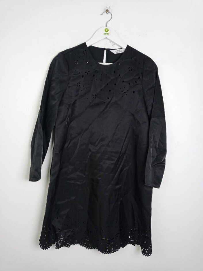 & Other Stories Broderie Cut Out Shift Dress Black Size: S