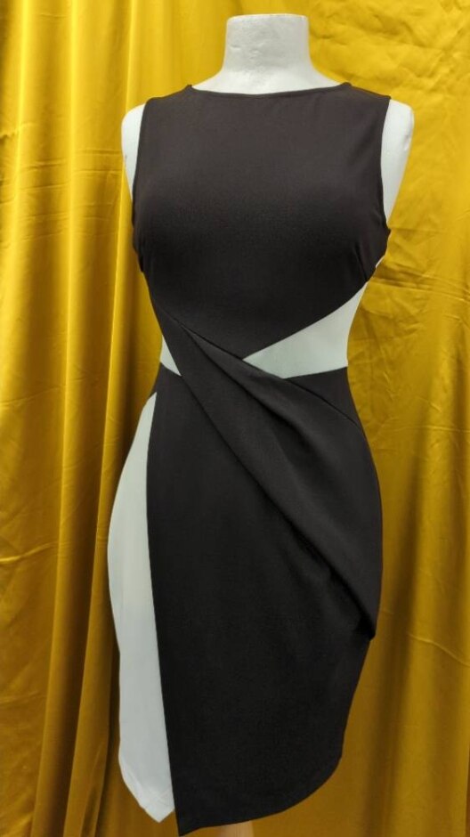 Lipsy London Sheath Dress Black Size: 10