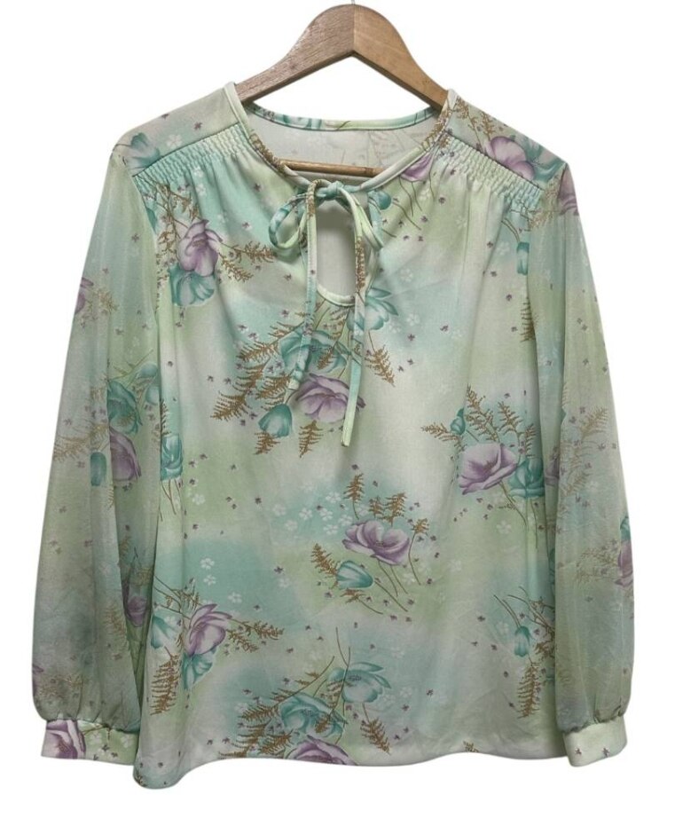 Unbranded Vintage Blouse In Pale Green Floral Size: L