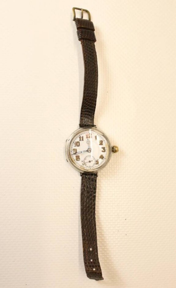 Rare Wwi 1916 Trench Watch Hallmarked Silver With Gold Knob