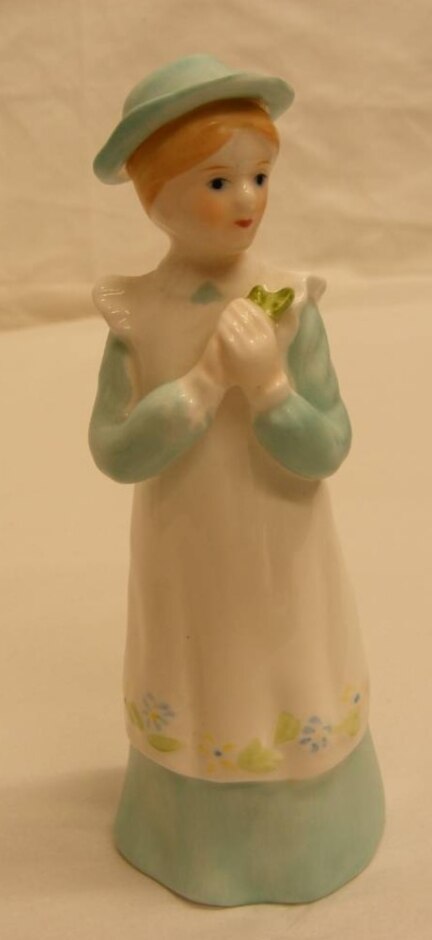 Delicate Hand Painted Porcelain Figure Of Young Lady