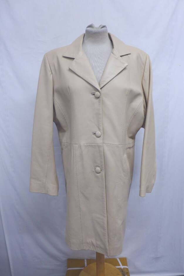 Day El Medina Tall Leather Overcoat Cream White Size: Xxl