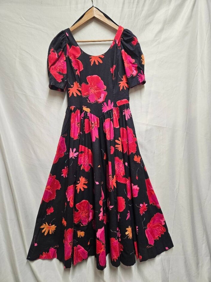 Laura Ashley Long Cotton Floral Dress Black/ Pink Size: 10