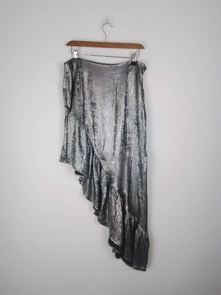 Nasty Gal Skirt Silver Size: 14