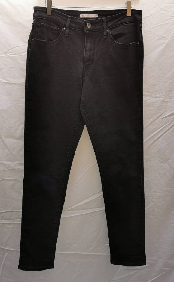 Levi's 721 High Rise Skinny Jeans Black Size: 30